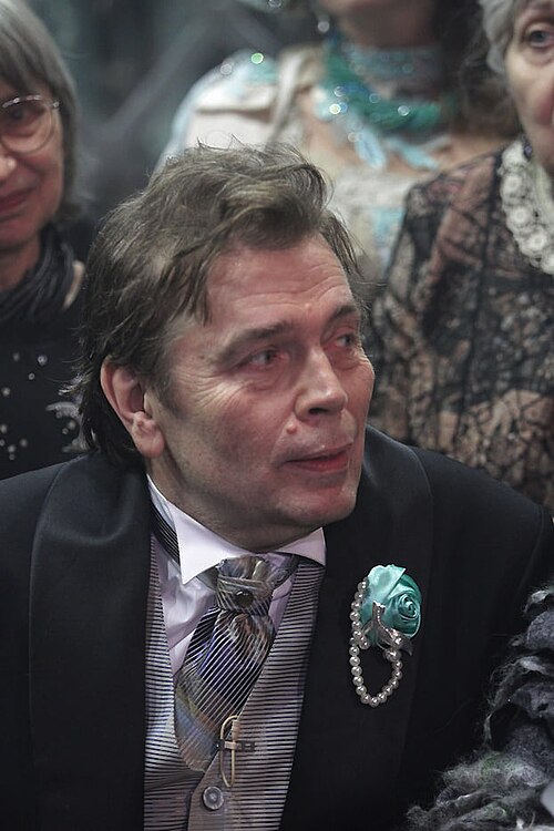 Александр Бобровский