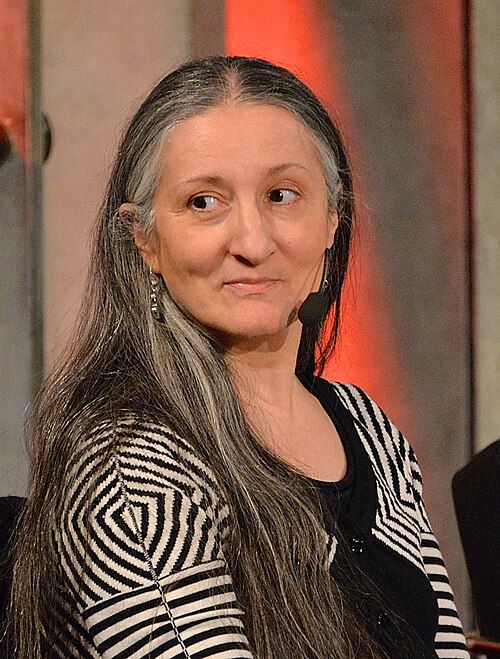 Ана Лагуна