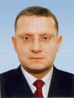 Олег Новиков
